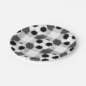 サッカーのボール格子柄の白黒とグレー ペーパープレート (アングル)