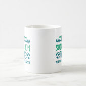 サッカーのママってこと コーヒーマグカップ (中央)