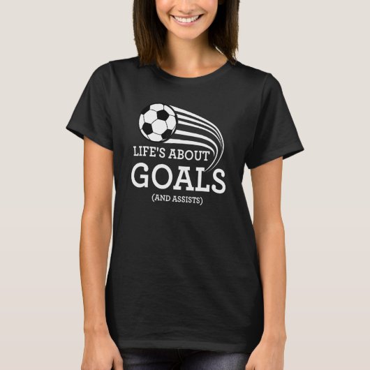 サッカーのユーモアがゴールとアシストを持ち上げる Tシャツ (正面)