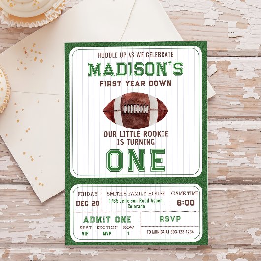 サッカーの一年中下り1歳の誕生日パーティー 招待状