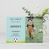 サッカーの写真付き誕生日招待状【芝生デザイン】 招待状 (スタンド正面)