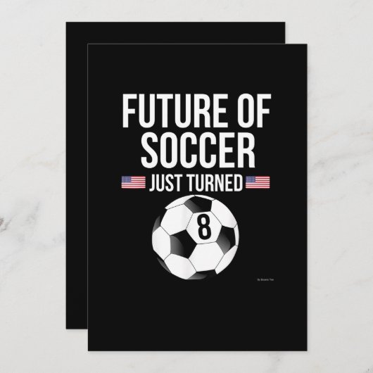 サッカーの少年たちに8歳の誕生日プレゼントを 招待状 (正面/裏面)