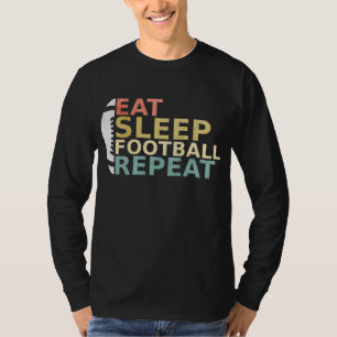 サッカーの恋人食べのスリープサッカーリピート Tシャツ