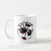 サッカーの未亡人(文字) マグカップ (左)