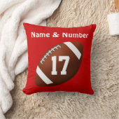 サッカーの枕に掲載されているあなたの名前とジャージーの番号 クッション (ブランケット)