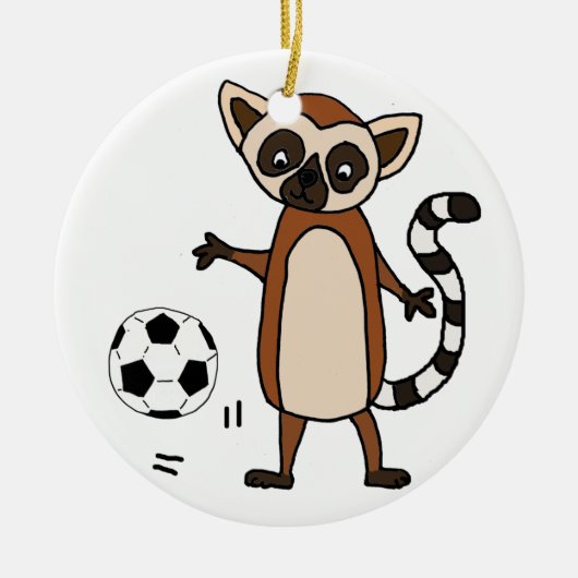 サッカーの漫画を遊んでいるおもしろいなLemur セラミックオーナメント (正面)
