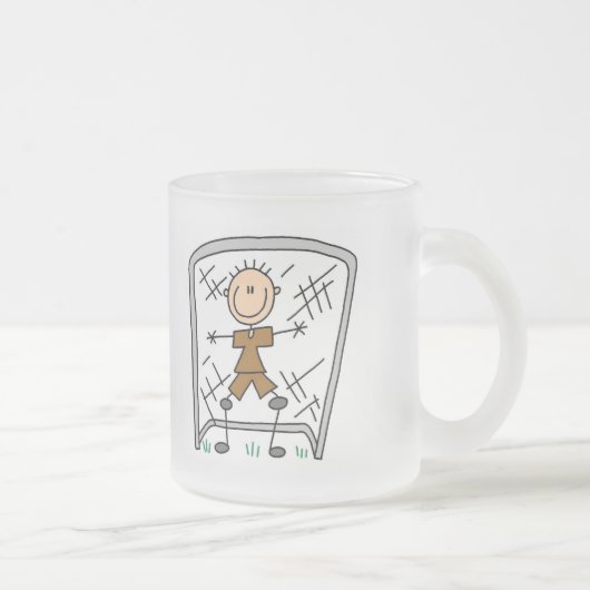 サッカーの男の子のゴールキーパーのTシャツおよびギフト フロストグラスマグカップ (右)