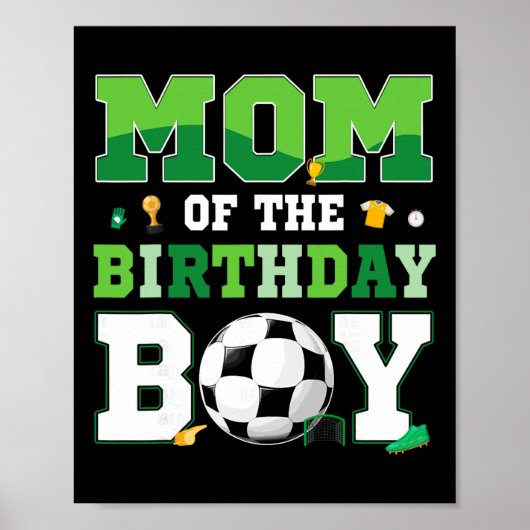 サッカーの誕生日の少年お父さんとお母さん サッカー 誕生日 ポスター (正面)