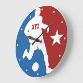 サッカーの選手のカスタムな柱時計 ラージ壁時計 (傾斜)