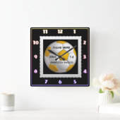 サッカーの黒と白の時計(プレーヤー名) スクエア壁時計 (ホーム)