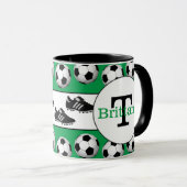 サッカーはカスタマイズ可能加えます一流のコーヒー・マグを遊ばします マグカップ (正面右)