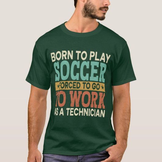 サッカーをするボルノの少年 スポーツ少年 強制労働 Tシャツ (正面)