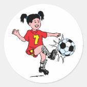 サッカーをする女の子 ラウンドシール (正面)