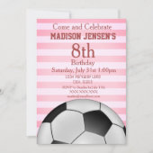 サッカーをテーマにしたスポーツガールズ誕生日招待状 招待状 (正面)