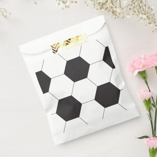 サッカーをテーマにした誕生日パーティー フェイバーバッグ (封をした状態)