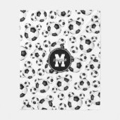 サッカーカッコいいボールのパターン男の子の女の子スポーツデカ フリースブランケット (正面)