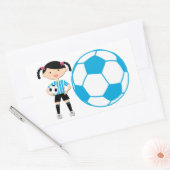 サッカーガール2、ボールブルーと白ストライプ色 長方形シール (封筒)