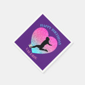 サッカーガール「ハッピーバースデー」ハート スタンダードカクテルナプキン (角)