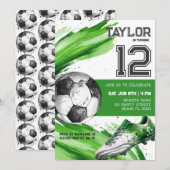 サッカーグリーンスポーツボーイジャージー ティーンの誕生日パーティー 招待状 (正面/裏面)