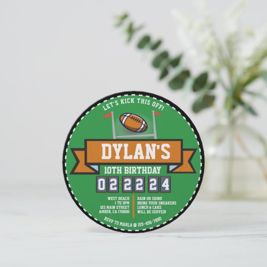 サッカーゲームスポーツ子供の誕生日パーティーラウンド 招待状 (スタンド正面)