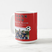 サッカーコーチチーム写真 コーヒーマグカップ (正面左)