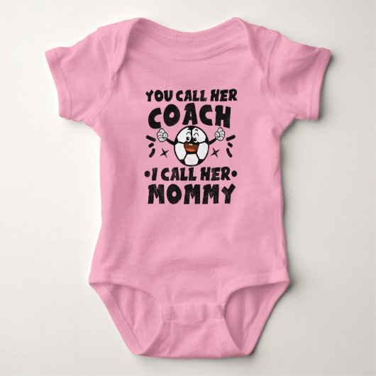 サッカーコーチママ | かわいいサッカー ベビーボディスーツ (正面)