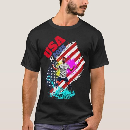 サッカーゴールお祝いアメリカ国旗Art 2025 Tシャツ (正面)