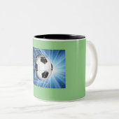 サッカーゴール子供へデザイン9-10 ツートーンマグカップ (正面右)