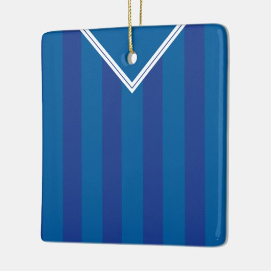 サッカーサッカージャージーの名前と番号のテンプレート セラミックオーナメント (左)