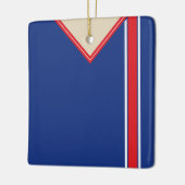 サッカーサッカージャージーテンプレートオーナメントブルーレッド セラミックオーナメント (左)