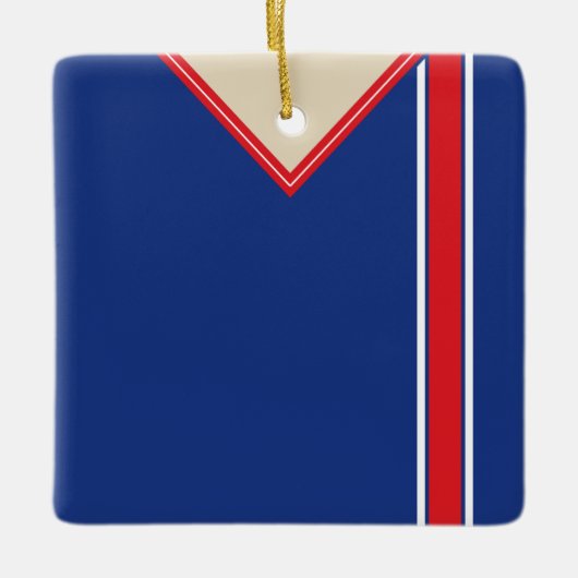 サッカーサッカージャージーテンプレートオーナメントブルーレッド セラミックオーナメント (正面)