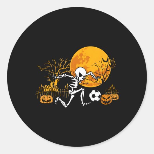 サッカースケルトンのハロウィンサッカー選手のハロウィン ラウンドシール (正面)
