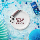 サッカーストライプマルーンのハットトリック三歳の誕生日 ペーパープレート (パーティー)