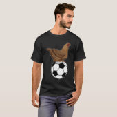 サッカースポーツで鶏を飼う Tシャツ (正面フル)