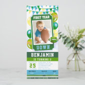 サッカーチケットグリーンボーイ1st誕生日招待状 招待状 (スタンド正面)