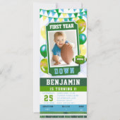 サッカーチケットグリーンボーイ1st誕生日招待状 招待状 (正面)