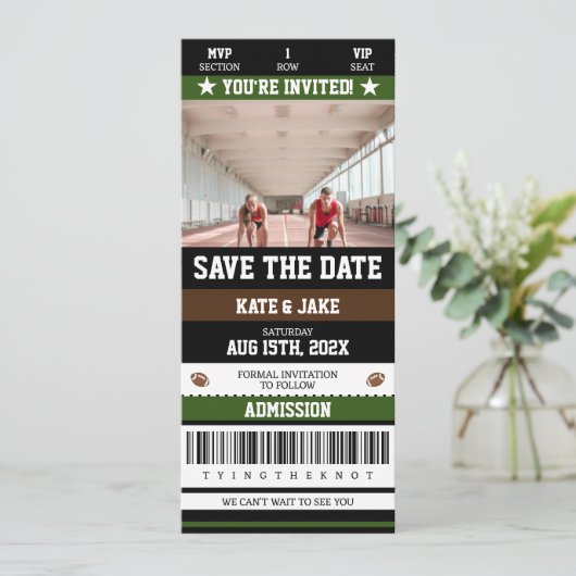 サッカーチケットスポユニークートをテーマに日付を保存 招待状 (スタンド正面)