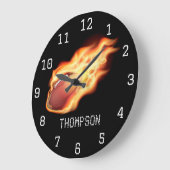 サッカーテーマのパーソナライズされた追加名 ラージ壁時計 (傾斜)