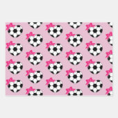 サッカーハートボールピンクボウ ラッピングペーパーシート (正面)