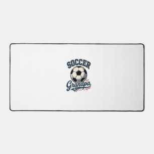 サッカーパパ ビンテージ彫刻Tシャツデザイン_1 デスクマット