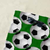 サッカーパーソナライズされたのパターンのサッカーボール ビーチタオル (インサイチュ)