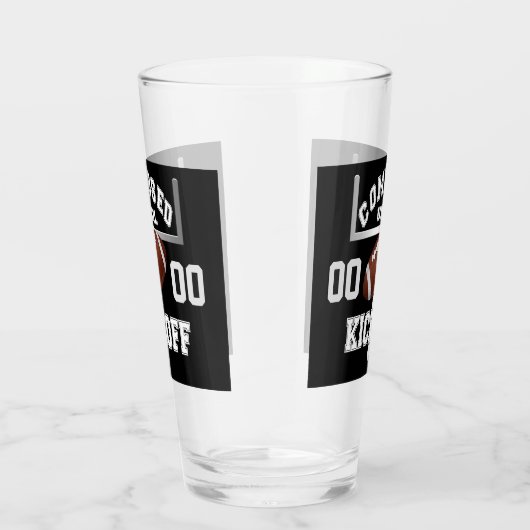 サッカーパーソナライズされたのユーモアをキックオフするまで作曲される タンブラーグラス (右)