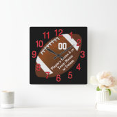 サッカーパーソナライズされたの壁時計、あなたのテキスト、色 スクエア壁時計 (ホーム)