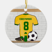 サッカーパーソナライズされたジャージイエローグリーン セラミックオーナメント (正面)