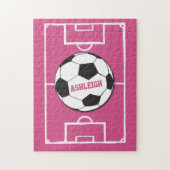 サッカーパーソナライズされたボールとフィールドピンク ジグソーパズル (縦)