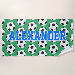 サッカーパーソナライズされたボールのパターン緑 ビーチタオル