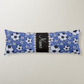 サッカーパーソナライズされたボールの名前を青グリッター ボディピロー (正面)