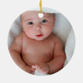 サッカーパーソナライズされた男の赤ちゃん誕生統計の写真 セラミックオーナメント (裏面)