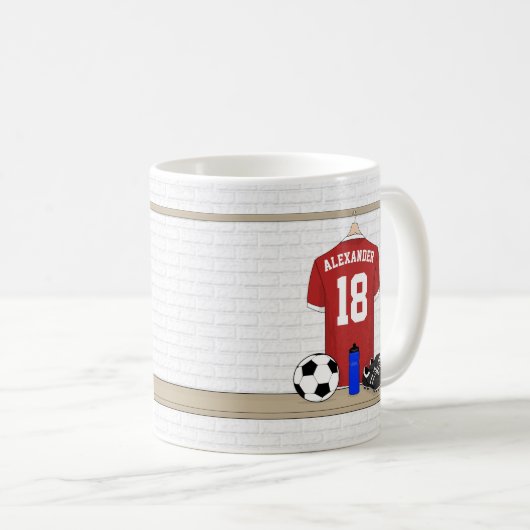 サッカーパーソナライズされた赤と白ジャージー コーヒーマグカップ (正面右)