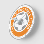 サッカーファンまたはサッカーサポーター。サッカークラブ ラウンド壁時計 (傾斜)